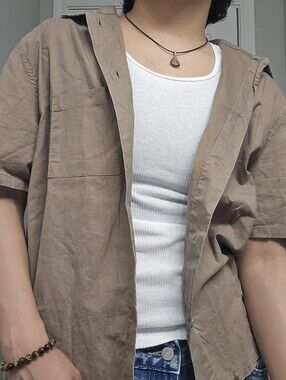 No Boundaries Brown Short-Sleeve Button-Down Shirt with Chest Pocket